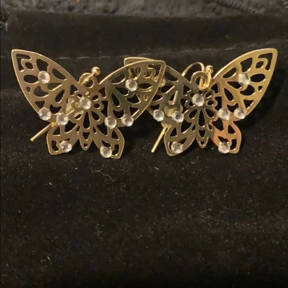 Butterfly dangle earrings  - Picture 5 of 8